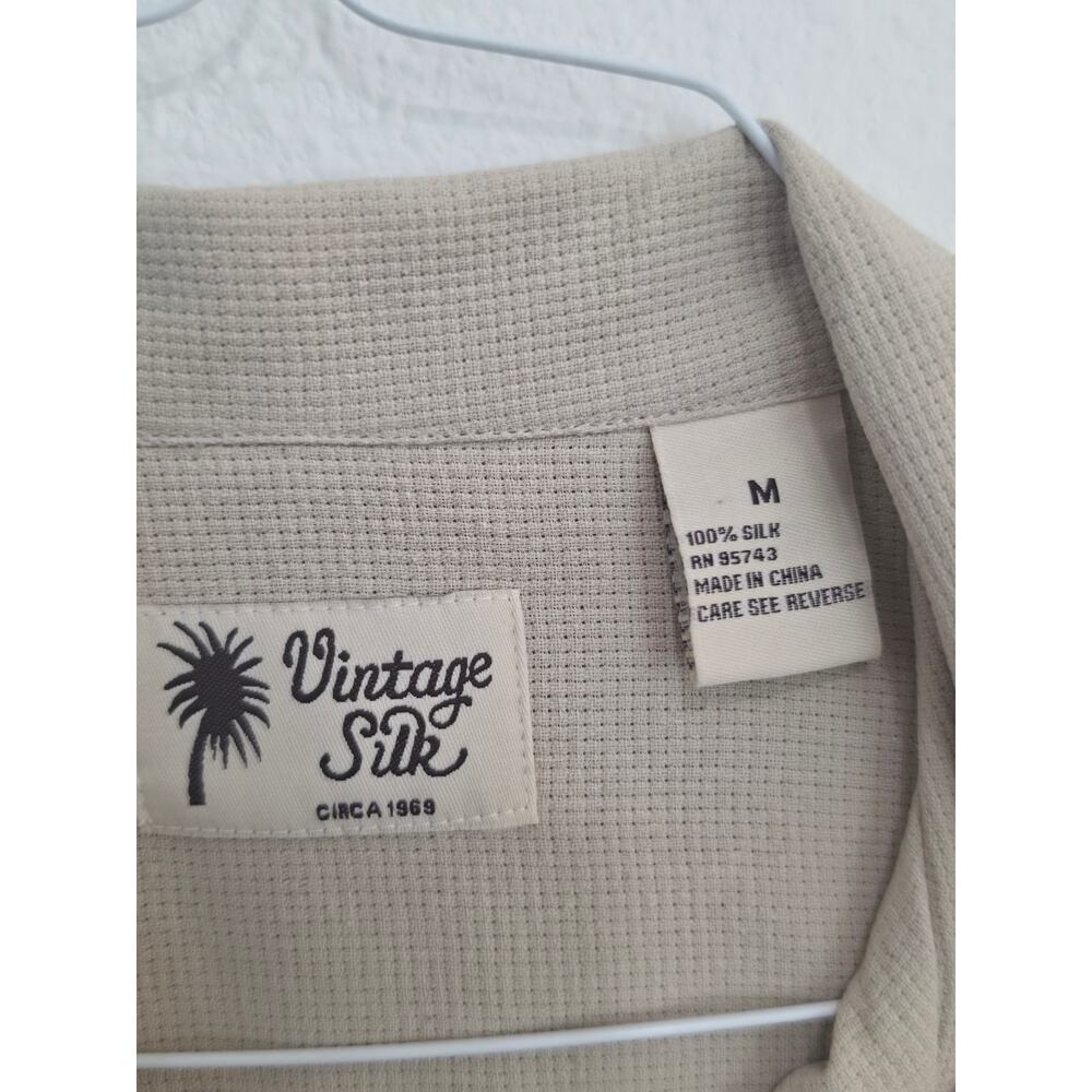 Vintage Silk Circa 1969 Men M Silk Camp Shirt Beige Sand Waffle Knit Resort SS - Picture 4 of 6